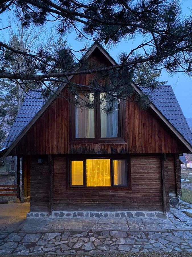 Elephant Family Borjomi Exterior photo
